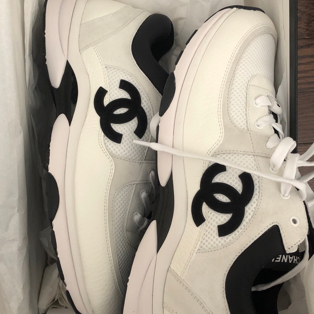 Chanel sneakers 46